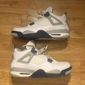 Jordan 4 Midnight Navy - Size 11 - Used